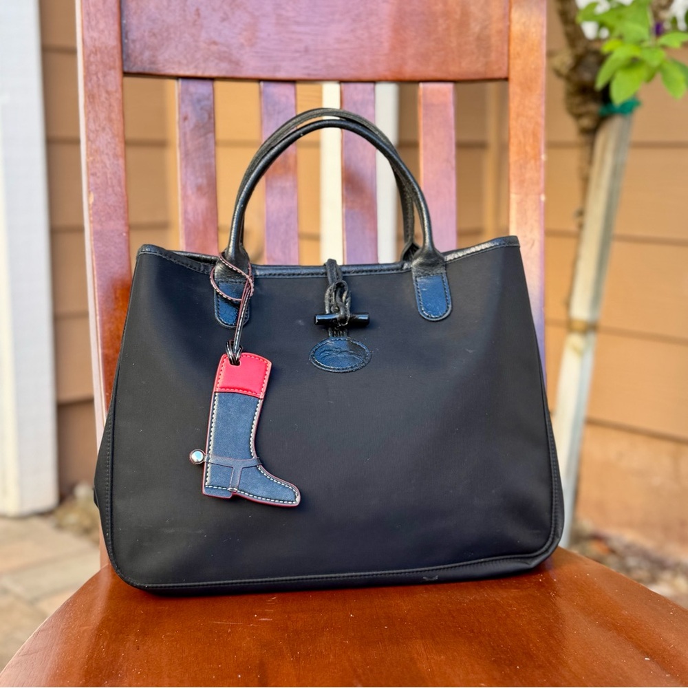 Longchamp Roseau Nylon Bag- Black